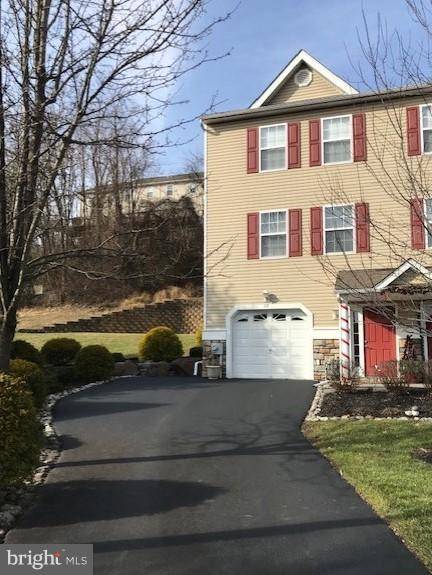 57 HOAG LN, Aston, PA 19014