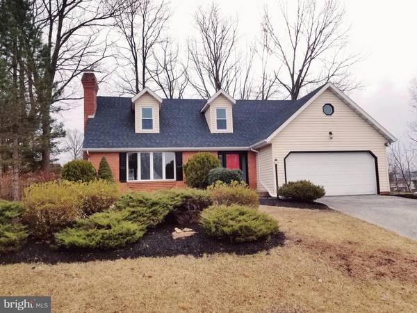 100 BRENTWOOD CT, Hanover, PA 17331