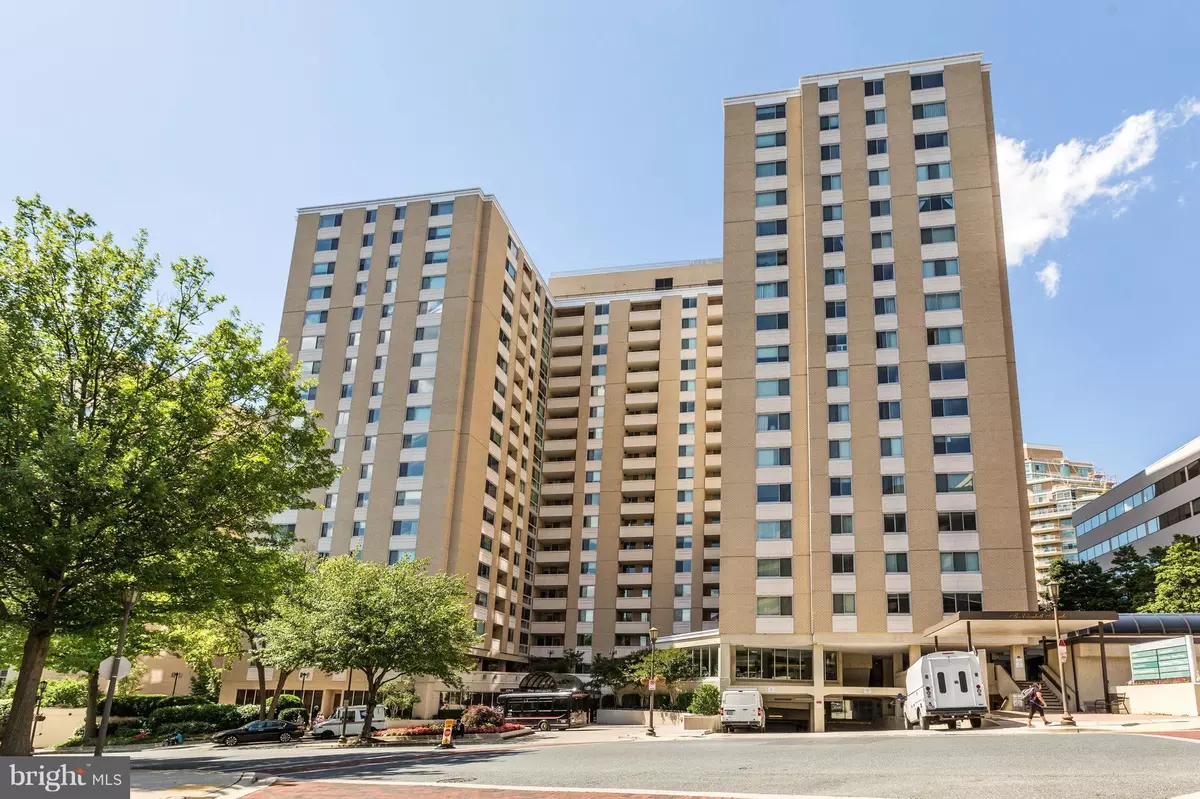 Chevy Chase, MD 20815,4601-N N PARK AVE #1404-D