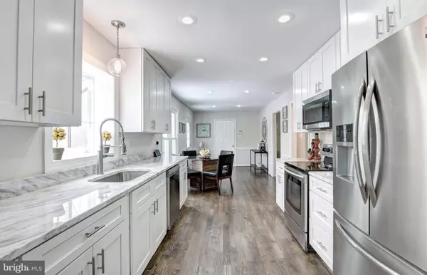 Springfield, VA 22153,7305 BEECHWOOD DR