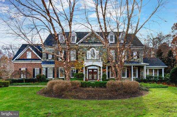 5862 SADDLE DOWNS PL, Centreville, VA 20120