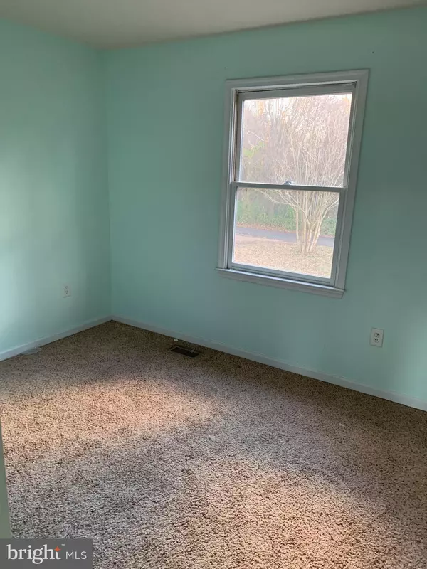 Fredericksburg, VA 22407,11612 HEATHER LN