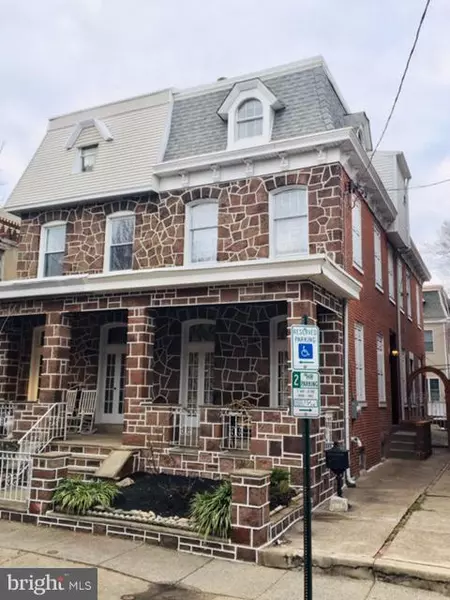 1313 CASTLE AVE, Philadelphia, PA 19148