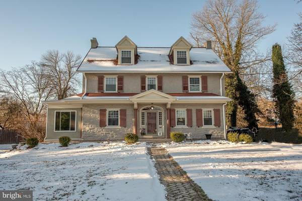 330 N LANSDOWNE AVE, Lansdowne, PA 19050