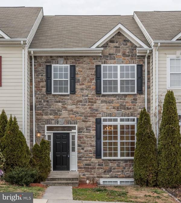 824 LINFIELD TER NE, Leesburg, VA 20176