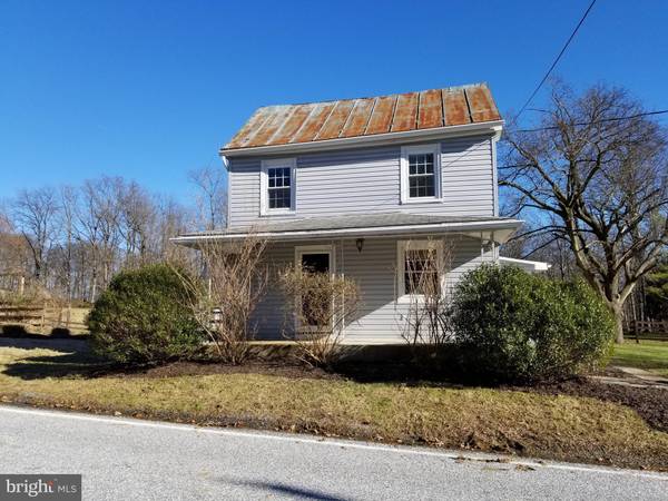 15 CLEAR SPRING RD, Dillsburg, PA 17019