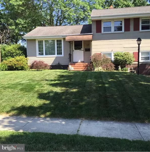 13 CEDARCROFT RD, Gibbsboro, NJ 08026