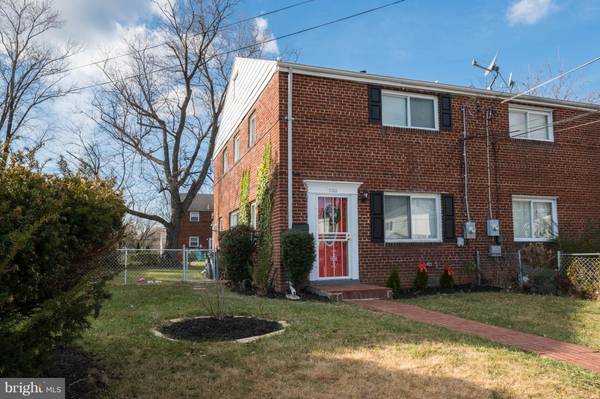 2303 WYNGATE RD, Suitland, MD 20746