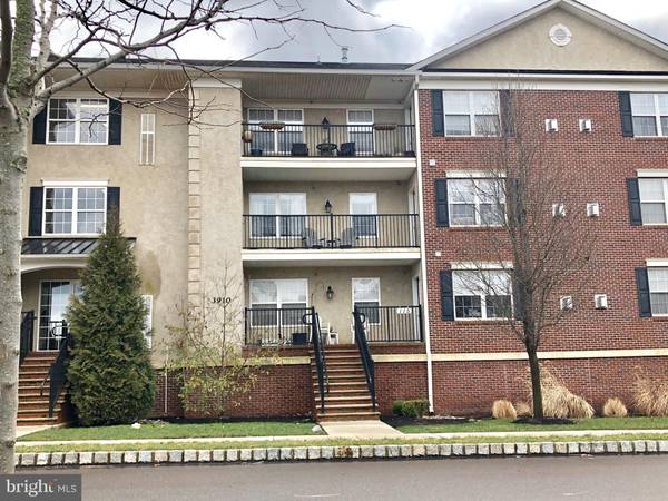 3910 ASHLAND DR #215, Harleysville, PA 19438