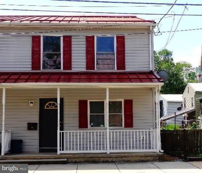 164 W NORTH ST, Carlisle, PA 17013