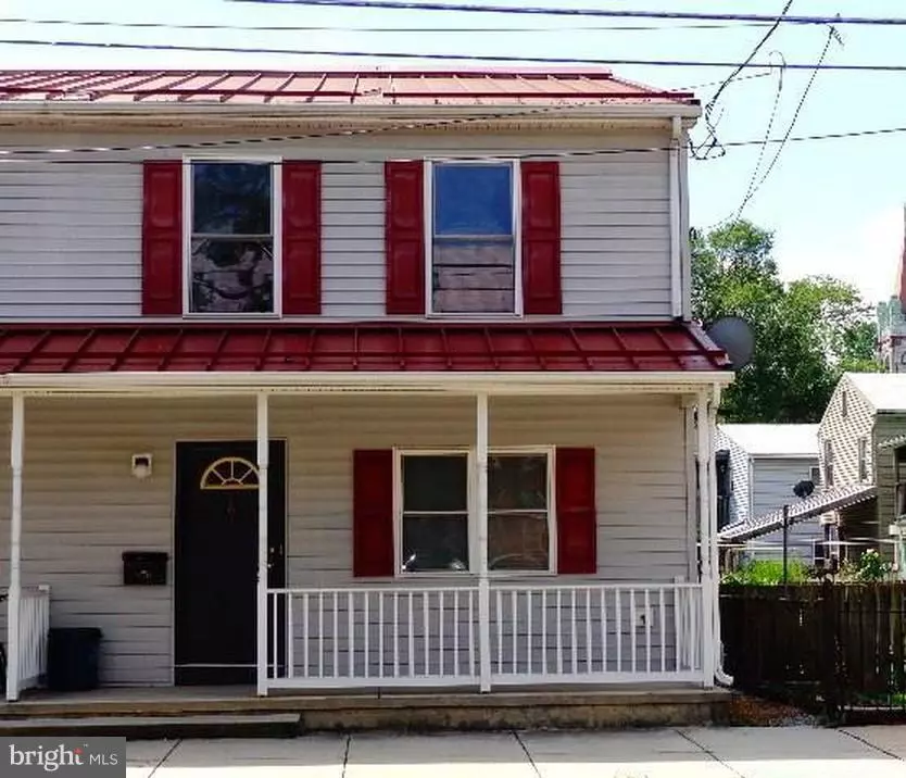 Carlisle, PA 17013,164 W NORTH ST