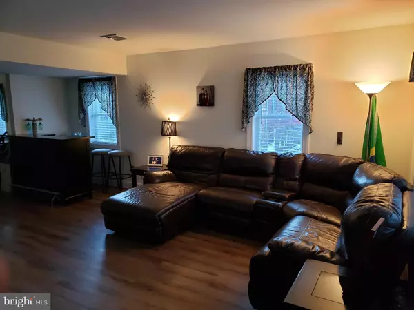 Carlisle, PA 17013,164 W NORTH ST