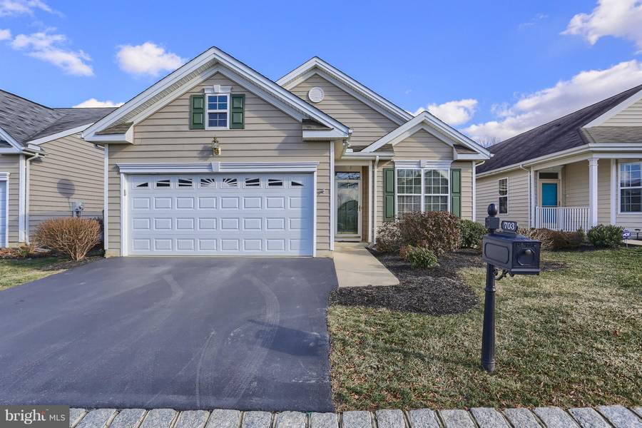 703 THOREAU DR, Mount Joy, PA 17552