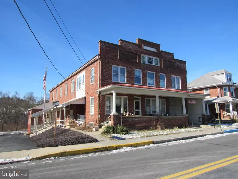 2207 MAIN ST, Mohrsville, PA 19541