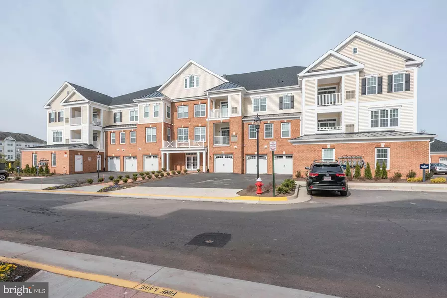 21025 ROCKY KNOLL SQ #203, Ashburn, VA 20147