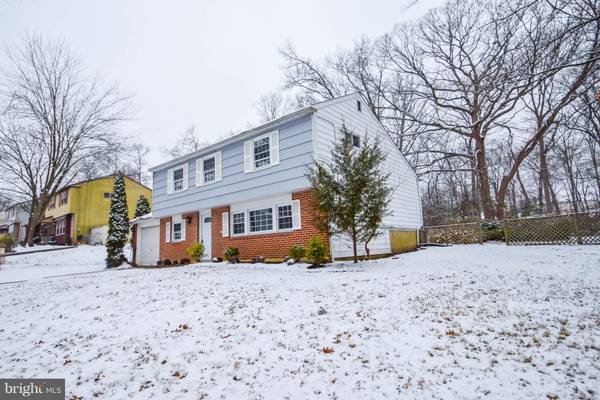 107 POPLAR TER, Somerdale, NJ 08083