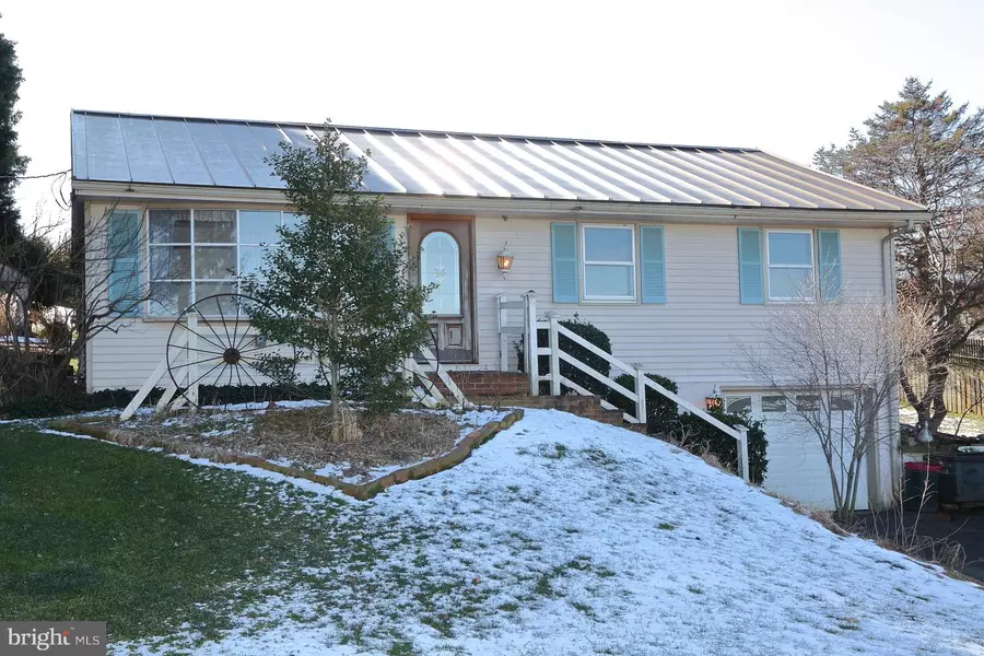 1176 IRON BRIDGE RD, Columbia, PA 17512