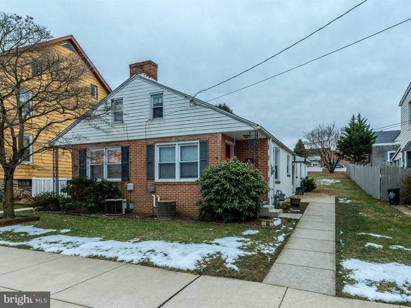 44 W MAPLE ST, Dallastown, PA 17313