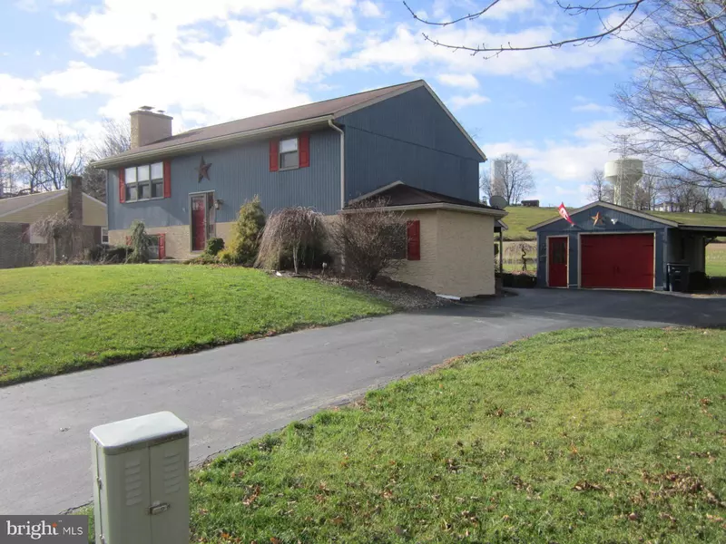 161 BRIAN DR, Ephrata, PA 17522