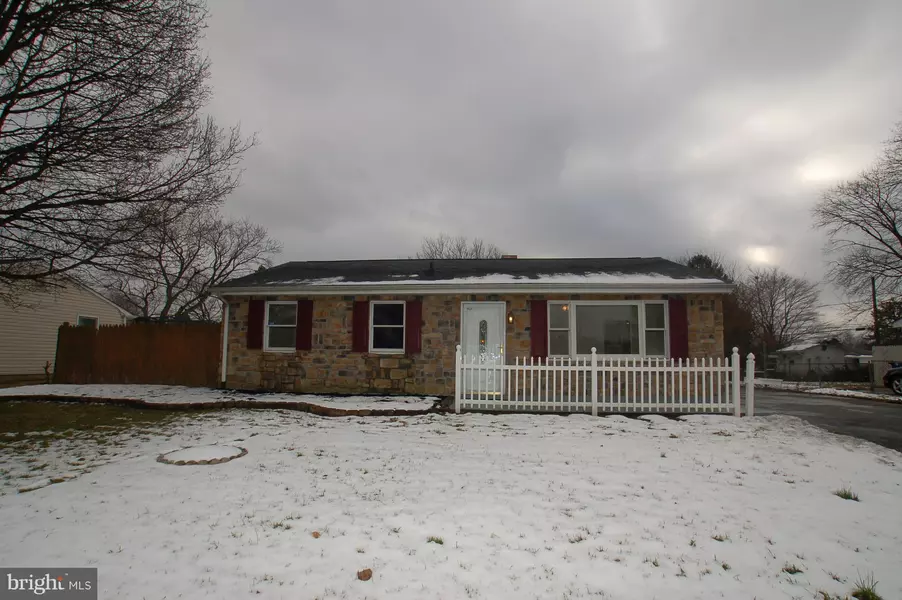 1203 YELLOWSTONE DR, Newark, DE 19713