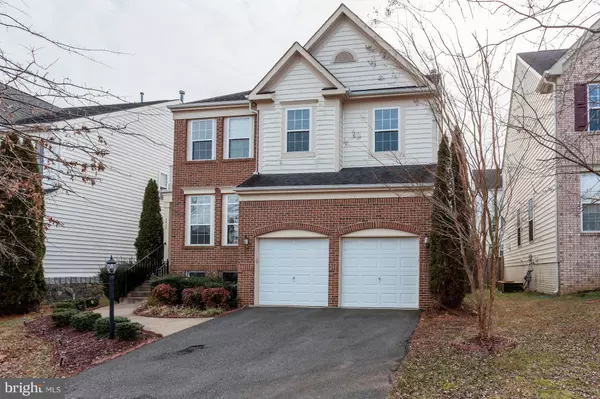 4869 MONTEGA DR, Woodbridge, VA 22192