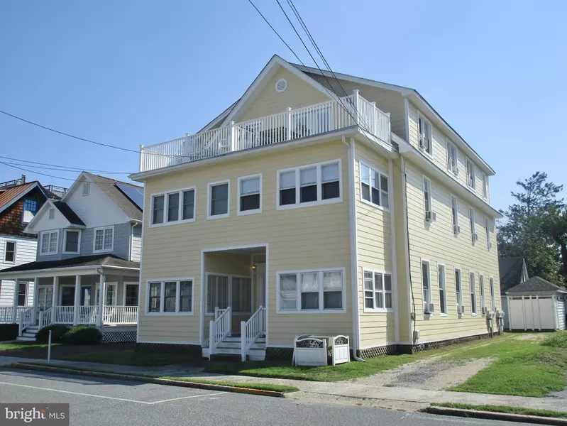 16 HICKMAN ST #2W, Rehoboth Beach, DE 19971