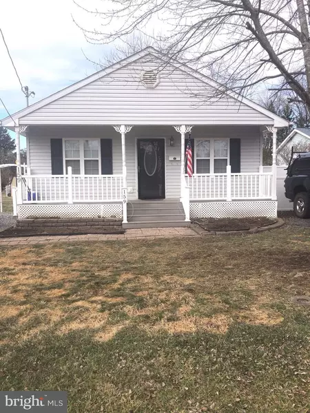 159 VIRGINIA ST, Strasburg, VA 22657