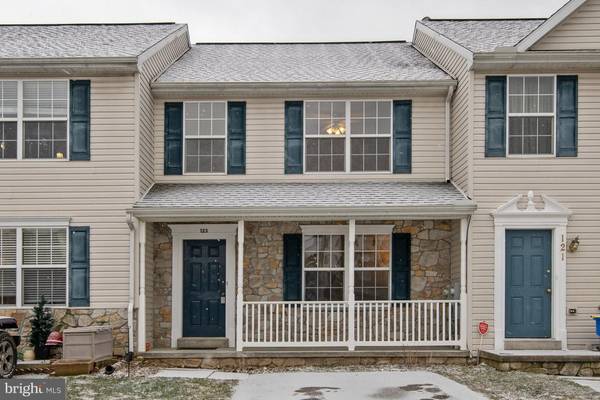 123 SARA LN, Hanover, PA 17331