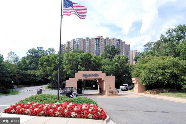 5902 MOUNT EAGLE DR #202, Alexandria, VA 22303