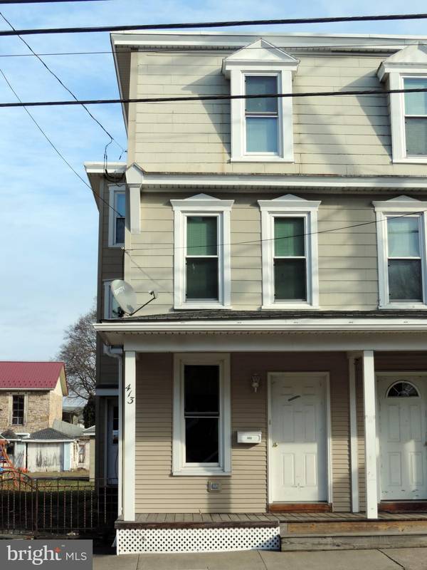 413 MARKET ST, Lykens, PA 17048