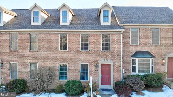 305 WOODLAND VIEW CT, Harrisburg, PA 17110