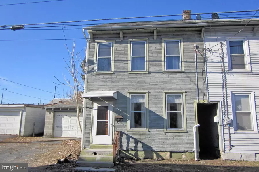 327 N GANNON ST, Lebanon, PA 17046