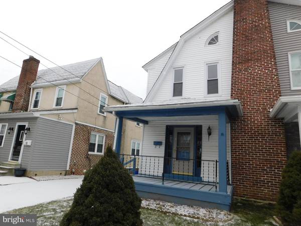 54 W BROADWAY AVE, Clifton Heights, PA 19018