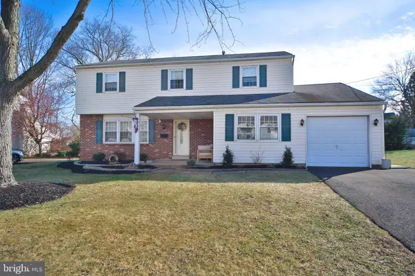 513 BROOK LN, Warminster, PA 18974