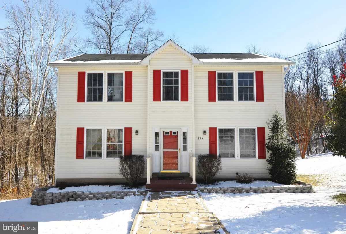 Front Royal, VA 22630,124 WOODWARD CT