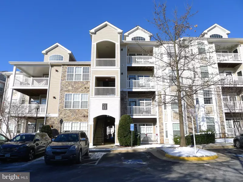 514 SUNSET VIEW TER SE #203, Leesburg, VA 20175