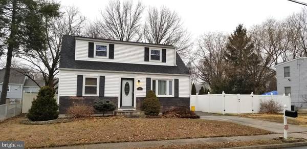 108 BONNIE AVE, Hamilton Township, NJ 08629