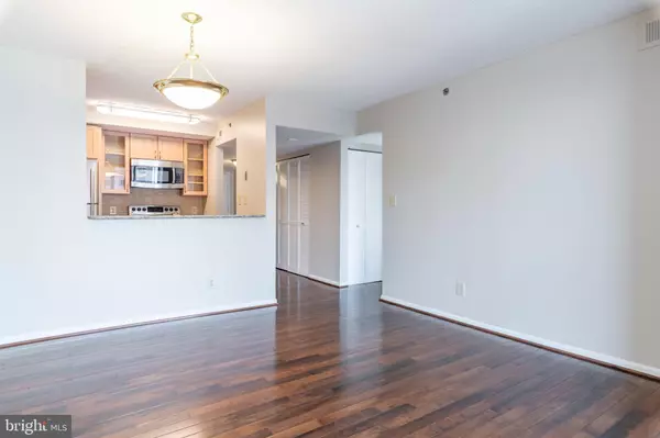 Arlington, VA 22201,1024 N UTAH ST #815