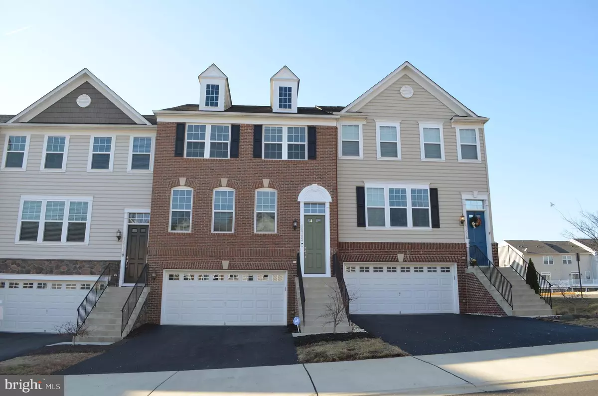 Woodbridge, VA 22191,16702 SHACKLEFORD WAY