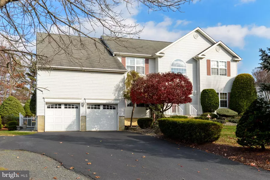 10 RED OAK, Monroe Township, NJ 08831