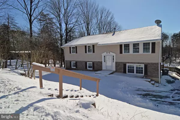 36 SPRUCE AVE, Birdsboro, PA 19508