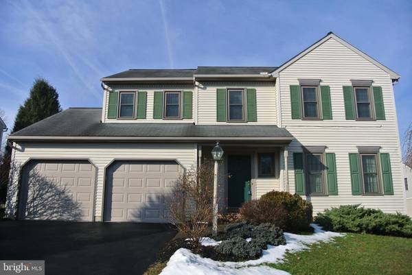 2250 SOUTHPOINT DR, Hummelstown, PA 17036