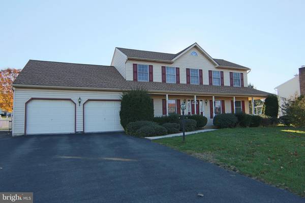 1404 CANDLEWYCKE DR, Middletown, PA 17057