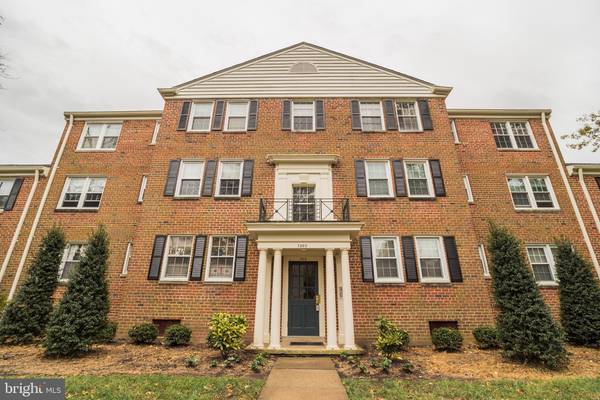 1303 BELLE VIEW BLVD #C-2, Alexandria, VA 22307