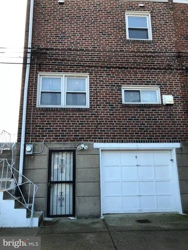 Philadelphia, PA 19152,8926 FAIRFIELD ST