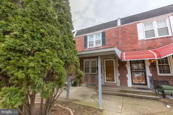 4062 FORD RD, Philadelphia, PA 19131