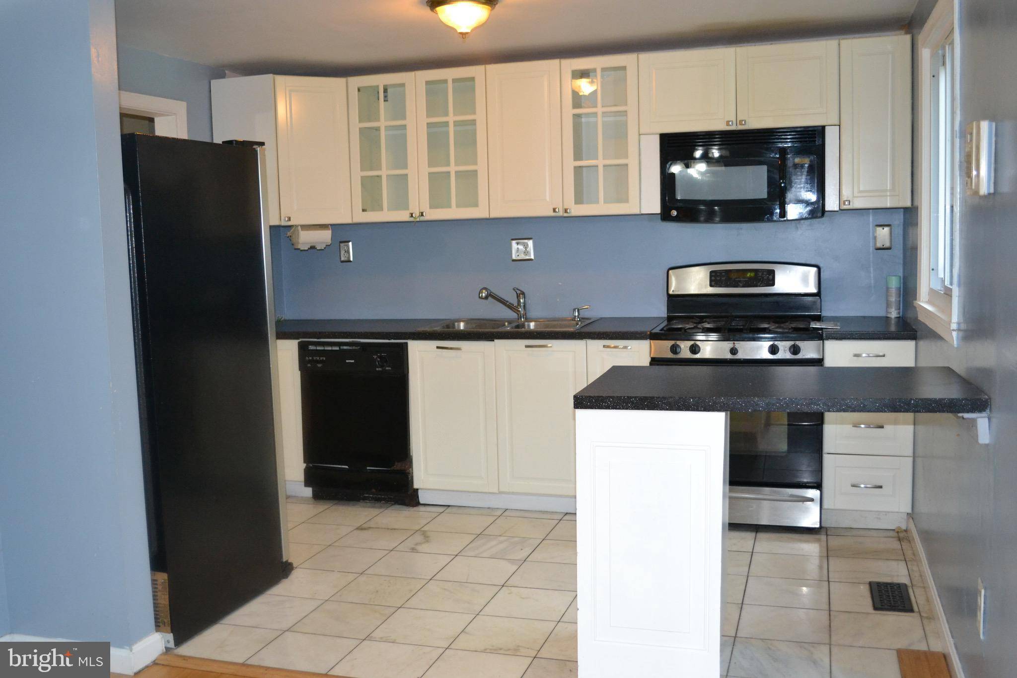 Clinton, MD 20735,3601 APPLECROSS CT