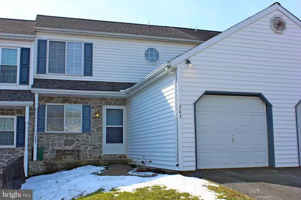 Lancaster, PA 17601,303 PARKLAWN CT