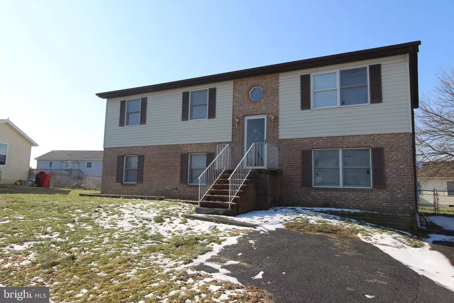 150 TOWER VIEW DR, Martinsburg, WV 25404