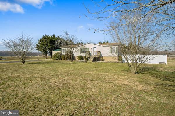 105 LOCUST POINT RD, Elkton, MD 21921